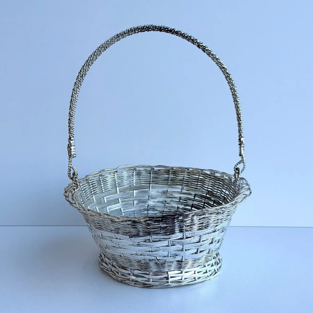 Vintage Wire‎ Metal Basket Silver Small With Handle Easter